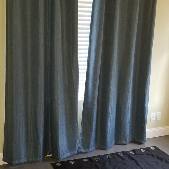 Beautiful blue faux Linen 84" curtains panels x 2 - Picture 4 of 8
